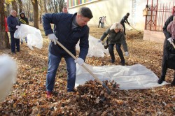 Председатель Волгодонской городской Думы и сотрудники аппарата приняли участие в городском субботнике