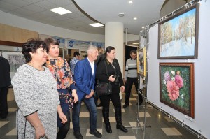 ОКРУГ №5. Фотоклуб на отчётной выставке «Вернисаж»