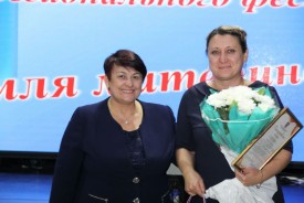 Людмила Ткаченко поприветствовала участниц фестиваля  «Дон — земля материнства»