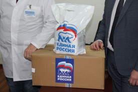 Депутаты-единороссы продолжают оказывать помощь городским медикам