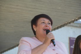 Людмила Ткаченко поздравила волгодонских школьников с началом учебного года