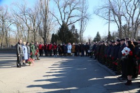 В Волгодонске на кладбище №1 почтили память воинов-афганцев 