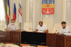 Детский летний оздоровительный отдых в особых условиях: об этом говорили на комиссии по социальному развитию