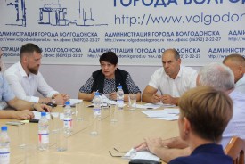 Недобросовестным подрядчикам в школьные столовые дороги нет: депутаты выяснили, как обстоят дела с питанием в образовательных учреждениях