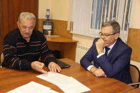 Волгодонцы обратились с вопросами к прокурору и заместителю председателя Думы 