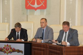 Парад, полевая кухня, гала-концерт с фейерверком: оргкомитет по подготовке к празднованию Дня Победы провел плановое заседание