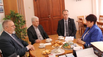 Волгодонская Дума принимает Ставропольскую: подписали соглашение и обменялись опытом