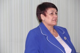 Спрашивают представители родительского комитета – отвечает председатель Думы – глава города