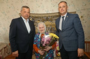 3 округ: "Поздравляем с юбилеем!"