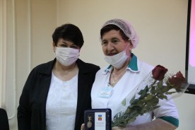 Людмила Ткаченко поздравила медицинских работников с профессиональным праздником