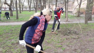 Итоги общегородского субботника в парке Победы: вывезено 120 тонн мусора и прошлогодней листвы 