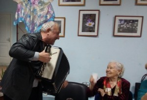 Прекрасная половина принимает поздравления  