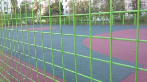 В округе 16 завершаются работы по реконструкции спортплощадки