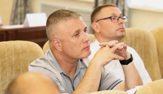 Депутаты Волгодонской городской Думы приняли отставку главы администрации Волгодонска Юрия Мариненко