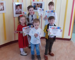 Депутат округа № 4 Георгий Ковалевский наградил юных победителей фотоконкурса «Я+Книга»