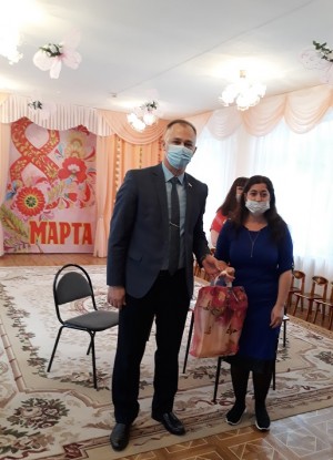 Поздравление от депутата. Округ 3