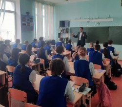 7 округ. Урок парламентаризма. 
