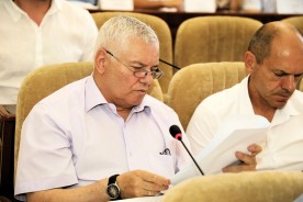 Депутаты Волгодонской городской Думы приняли отставку главы администрации Волгодонска Юрия Мариненко