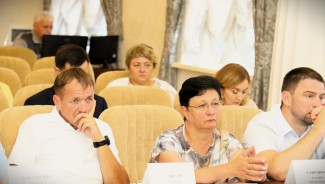 Депутаты Волгодонской городской Думы приняли отставку главы администрации Волгодонска Юрия Мариненко