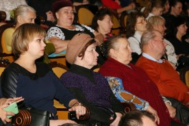 Сотрудники правоохранительных органов принимали поздравления с профессиональным праздником
