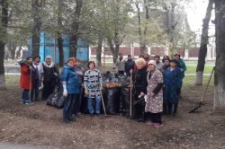 Субботник в 10 округе.
