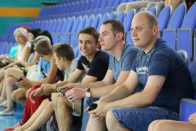 На  футбольном поле равных пока нет…