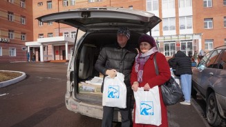Заместитель председателя Волгодонской городской Думы Игорь Батлуков посетил ростовский окружной военный клинический госпиталь