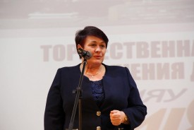 Людмила Ткаченко вручила дипломы студентам МИФИ