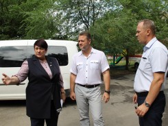 Более 12 миллионов рублей на наказы избирателей: какие проблемы в округах депутаты решают в первую очередь