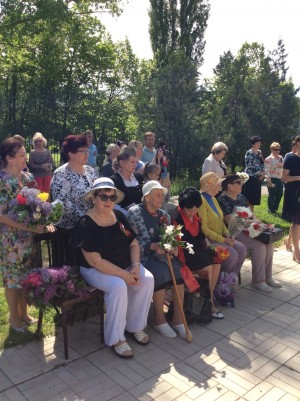 Церемония возложения цветов