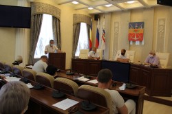 Комиссия по социальному развитию: как волгодонские школьники будут сдавать ЕГЭ и в каком состоянии спорт-объекты встретят жителей после самоизоляции