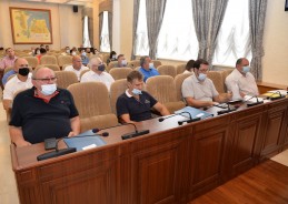 Депутаты единогласно проголосовали за присвоение «Почетного гражданина Волгодонска» штукатуру ударных строек Людмиле Рудь