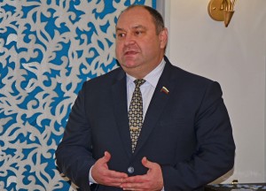 Депутат округа № 4 поздравил с наступающими праздниками актив микрорайона