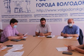 Депутаты предложили присвоить звание «Почетный гражданин Волгодонска» бригадиру комсомольской ударной стройки Людмиле Рудь