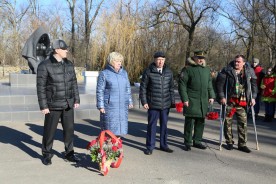 В Волгодонске на кладбище №1 почтили память воинов-афганцев 