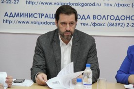 Депутаты предложили включить нового эксперта в состав Совета старейшин
