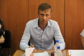 Депутатская комиссия по ЖКХ: урн на остановках должно быть больше