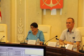 Июльская Дума: поддержка молодежи, взаимодействие с  общественниками, утверждение изменений в бюджете