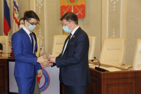 Молодёжный парламент провел первое заседание