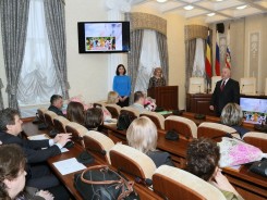 Людмила Ткаченко поздравила коммунальщиков и работников сферы быта Волгодонска с профессиональным праздником