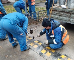 В округе № 4 Волгодонска благодаря депутату Георгию Ковалевскому установили «лежачих полицейских»