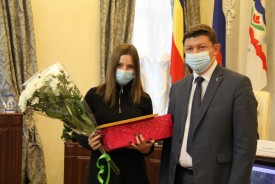 Итоговая Дума уходящего года: депутаты приняли отставку Виктора Мельникова и утвердили городской бюджет на 2022 год