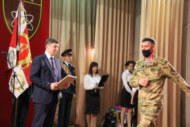 Сергей Ладанов поздравил личный состав войсковой части 3504 с Днём спецчастей