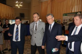 Выставка техники и праздничный концерт: как в Волгодонске отметили День коммунальщика