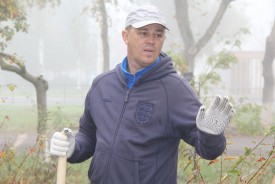 Волгодонские депутаты высадили рябины в День древонасаждений