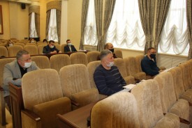 Темпы воздвижения газопровода и Центра единоборств обсудили на постоянной комиссии по строительству
