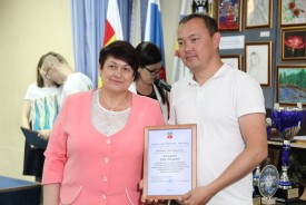 Людмила Ткаченко поздравила финалистов IV Международного турнира по плаванию на приз Ростовской АЭС