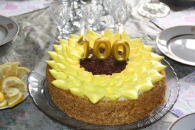 Сергей Ладанов поздравил ветерана с 100-летним юбилеем