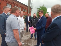 Депутаты посетили «Волгодонский энергомеханический завод»