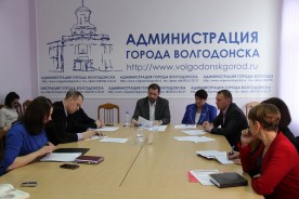 Депутаты поддержали «Вектор развития» и пересмотрят празднование Дня рождения города